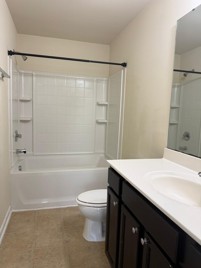 Building Photo - 8506 Quarton Dr