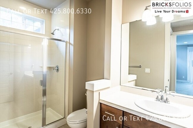 Building Photo - Discover the Perfect Blend of Comfort and ...