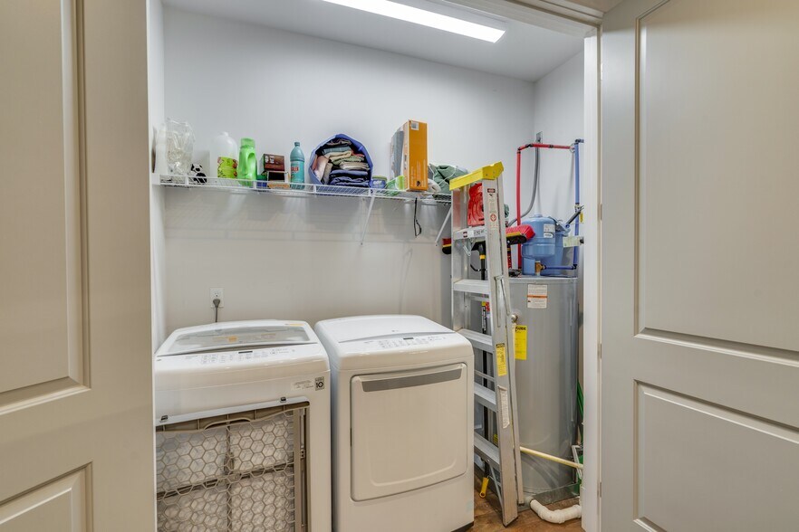 Laundry Room with Brand New Washer and Dryer - 1922 14th Ave N