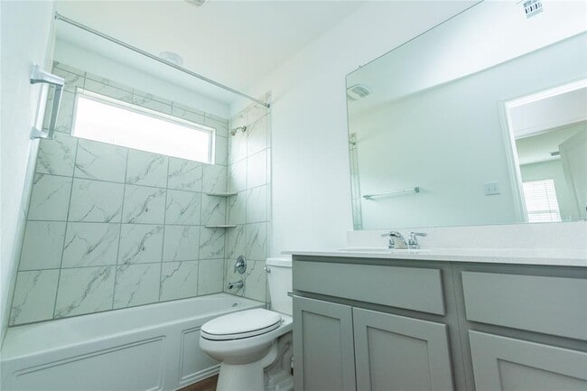 Building Photo - 116 The Ugly Wy