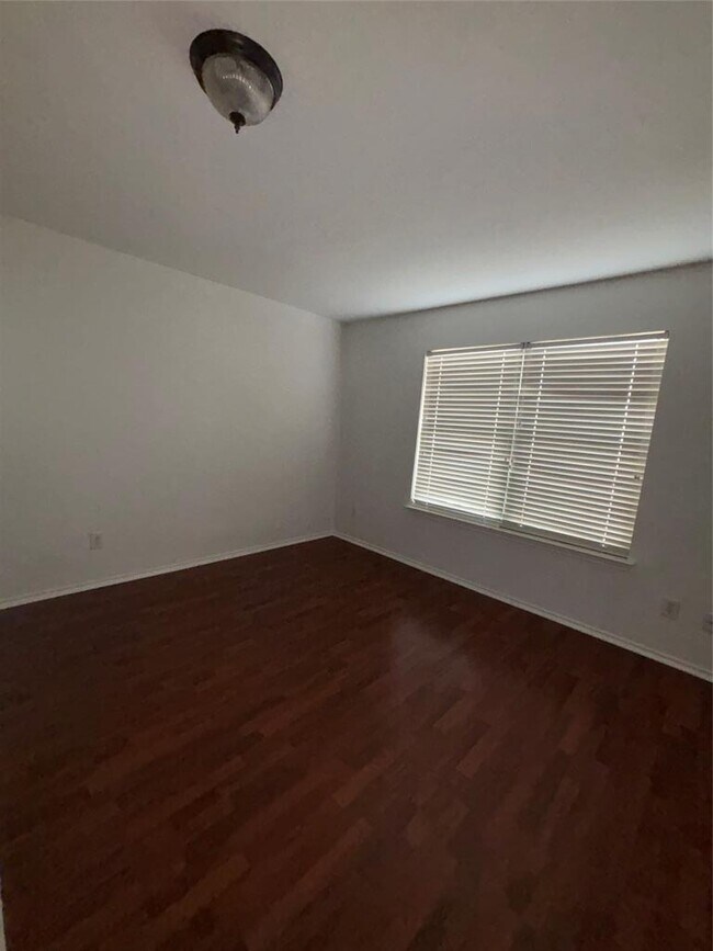 Building Photo - 5600 War Admiral Dr
