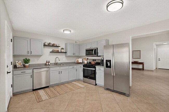 Building Photo - 5748 Pinon Flats Rd NW