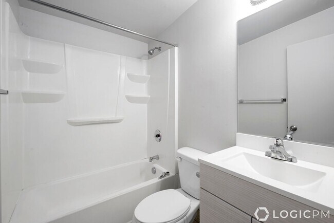 Building Photo - 4218 S 4800 W