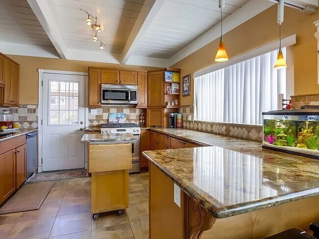 Building Photo - !!! OPEN HOUSE !!! - Sunday, May 17th From 11:00pm to 3:00pm - 1/2 Mile from SDSU - Fully Furnish...