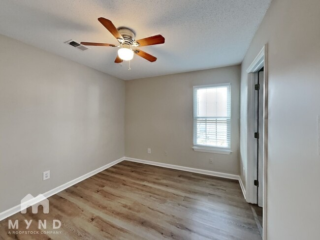 Building Photo - 3703 Wavetree Overlook NW