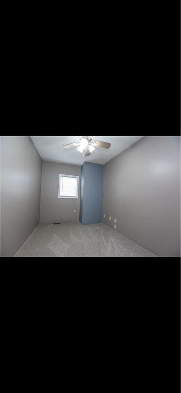 Building Photo - 408 Broadway
