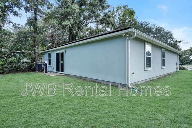 Building Photo - 9454 Kentucky St
