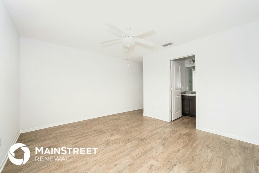 Building Photo - 512 Eiseman Wy