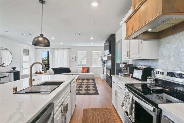 Building Photo - 861 Mountain Laurel Dr