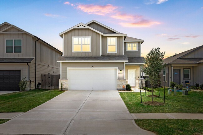 Primary Photo - 25927 Chicory Dr