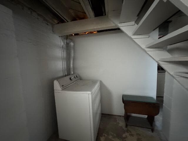 Building Photo - 4228 Harding Rd