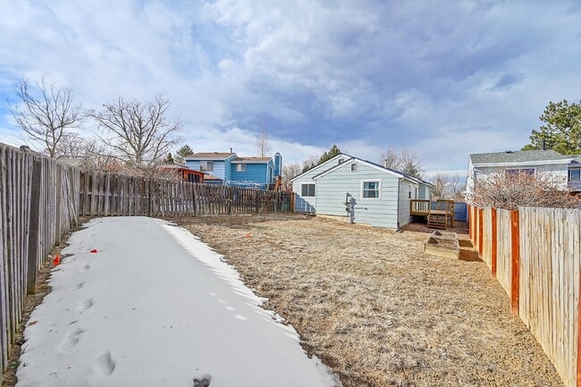 Building Photo - $2,375.00 - 3 Beds,2 Baths, Single Family ...