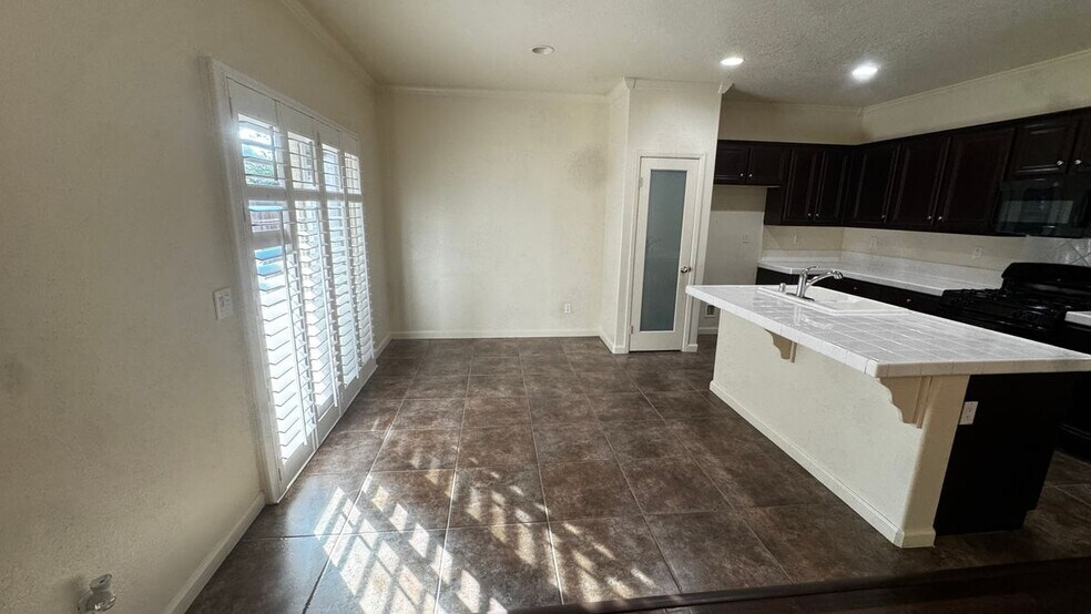 Building Photo - 5419 Woodard Ridge Dr