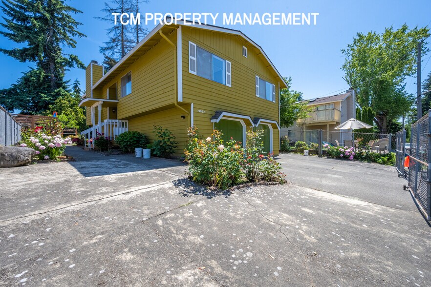 Building Photo - 9052 36th Ave S