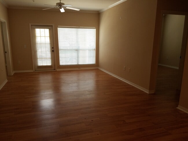 Building Photo - 10961 Burnt Mill Rd