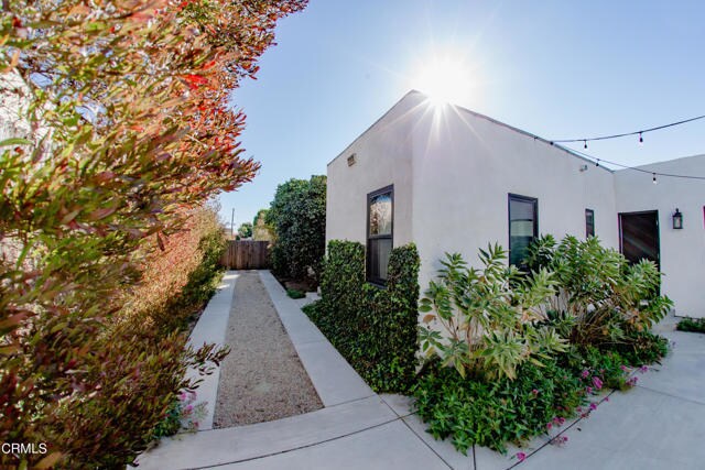Building Photo - 55 S Catalina St