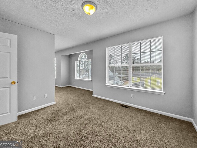 Building Photo - 7011 Grinder Dr