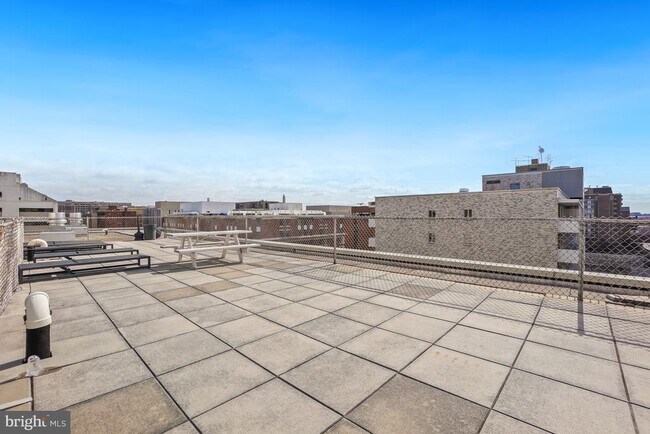 Building Photo - 2401 H St NW