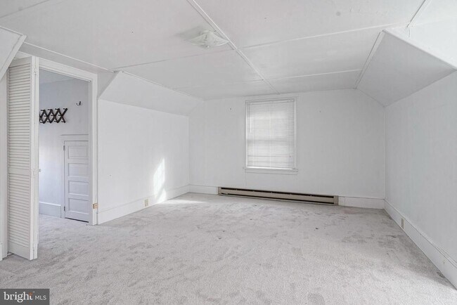 Building Photo - 172 Stewart Rd