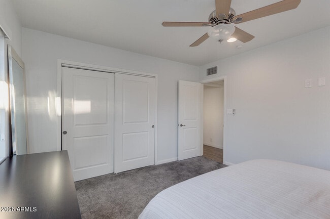 Building Photo - 6929 E 6th St