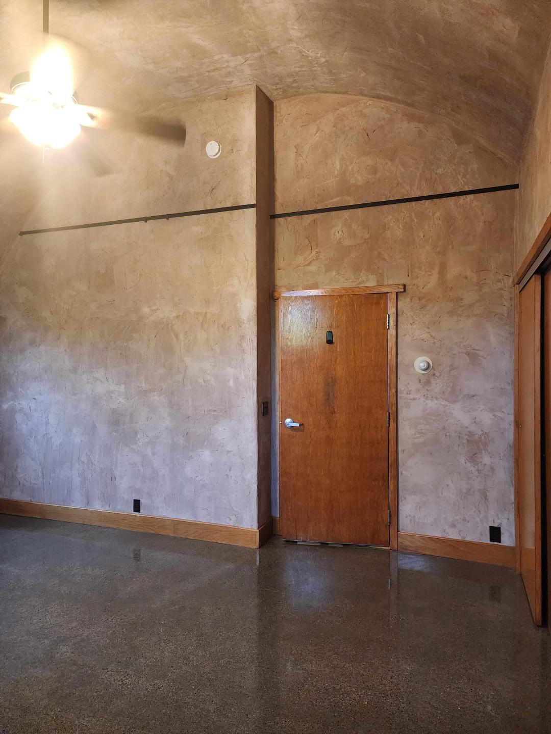 Building Photo - 353 Etna Rd