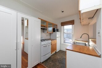 Building Photo - 4373 Main St