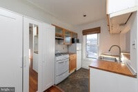 Building Photo - 4373 Main St