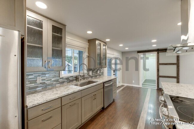 Building Photo - 4640 191st St SW