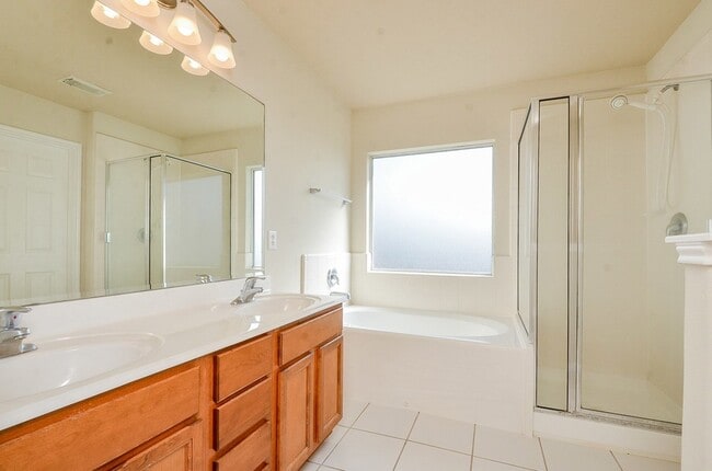 Building Photo - 4214 Barossa Valley Ln