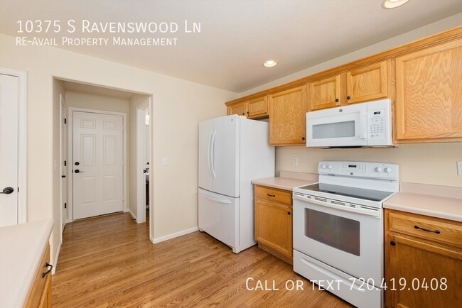 Building Photo - 10375 S Ravenswood Ln