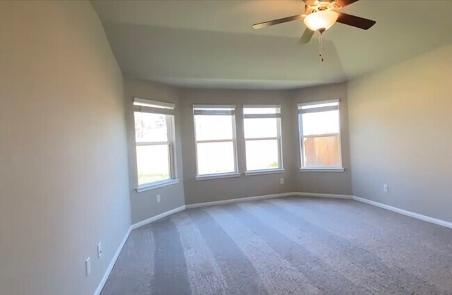 Building Photo - 2418 Humble Wy