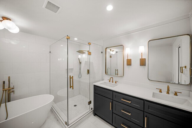 Building Photo - 5630 Lymbar Dr
