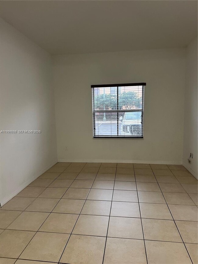 Building Photo - 2191 Anchor Ct