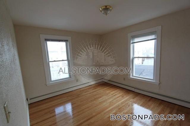 Primary Photo - 350 Allston St