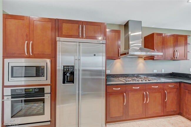 Building Photo - 4575 Dean Martin Dr
