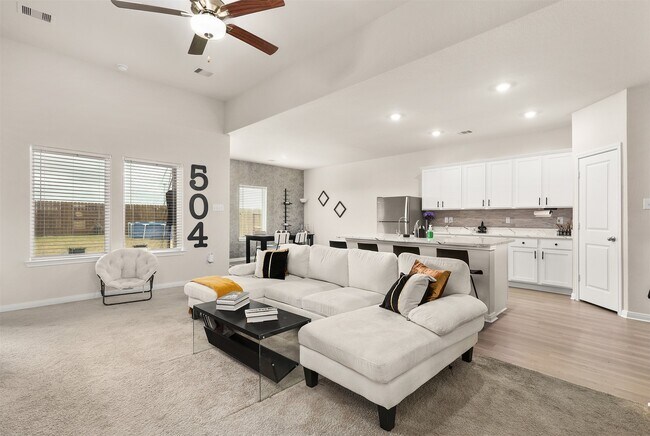 Building Photo - 14209 Freeboard Dr