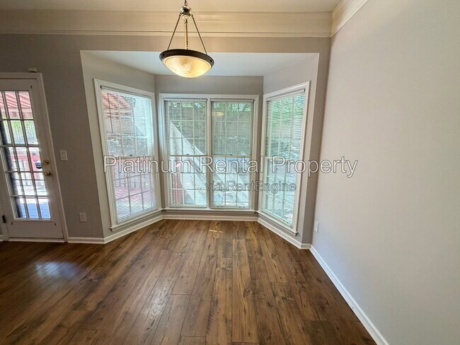Building Photo - 4755 Agate Dr