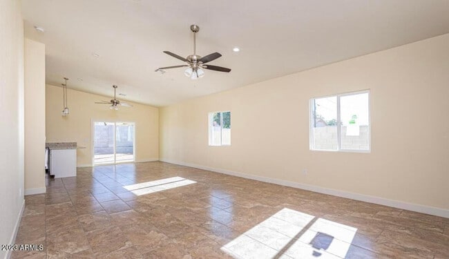 Building Photo - 411 N Central Ave