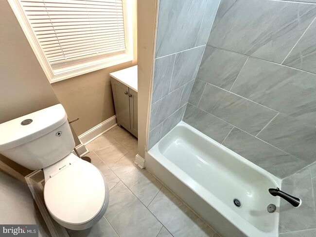 Building Photo - 3023 Redner St