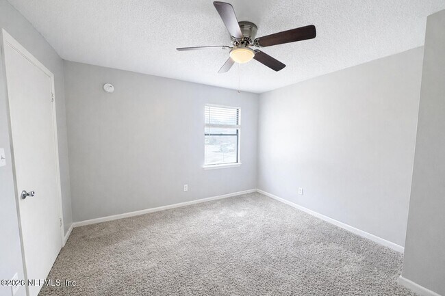 Building Photo - 1357 Kingsley Ave