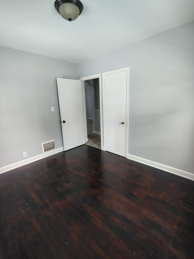 Building Photo - Cozy Two Bedroom - Coming Soon