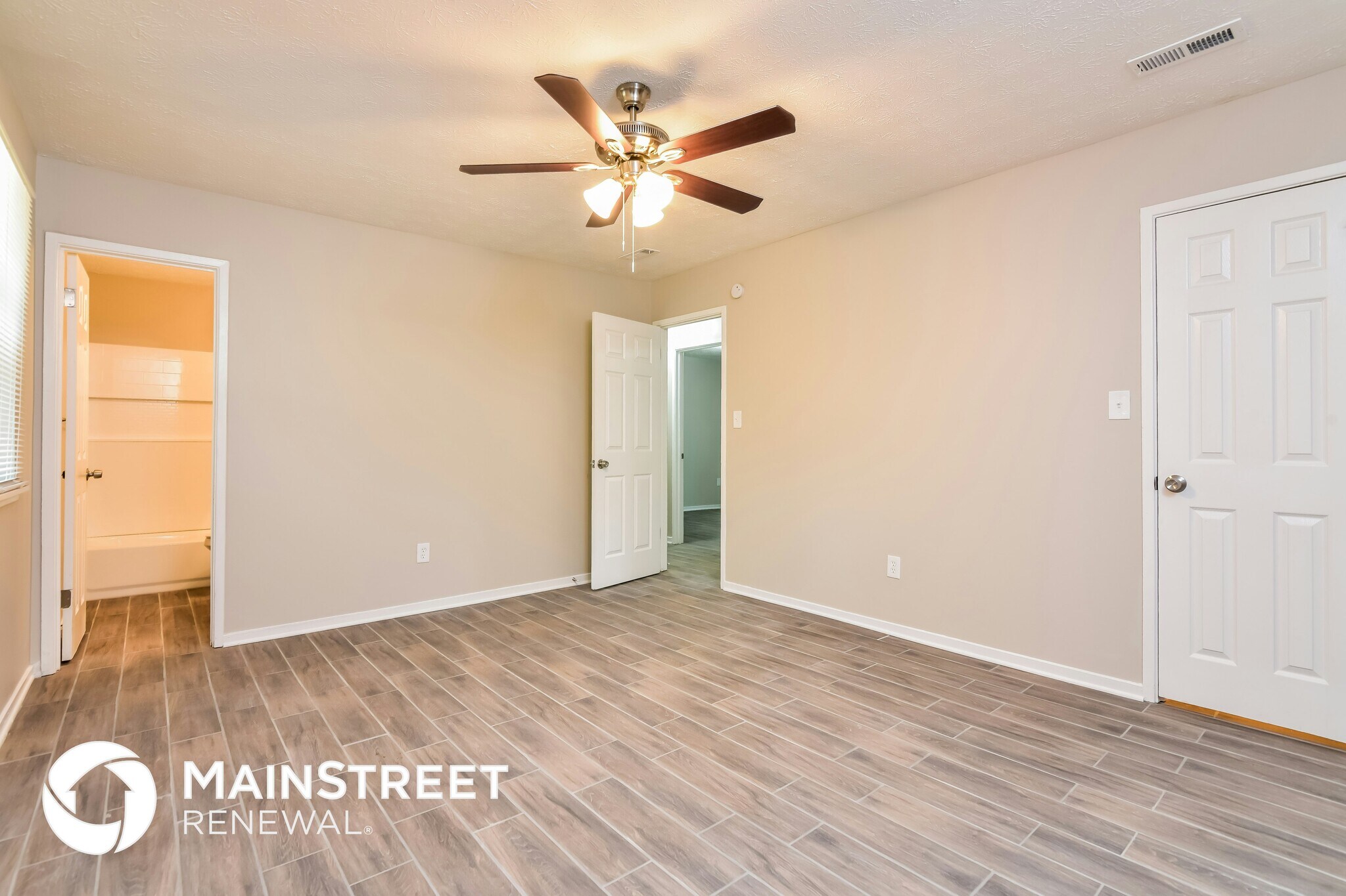 Building Photo - 3717 Paddington Trail