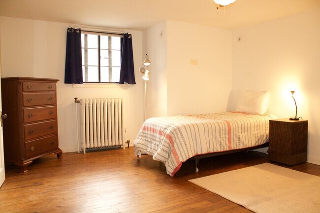 Building Photo - 15388 Glynn Rd