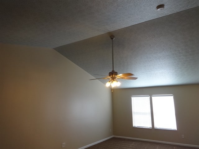 Building Photo - 838 Avalon Dr