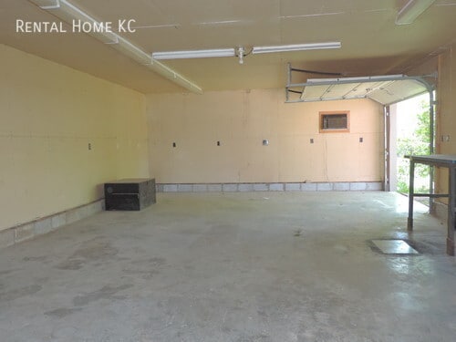 Building Photo - 5101 Hardy-