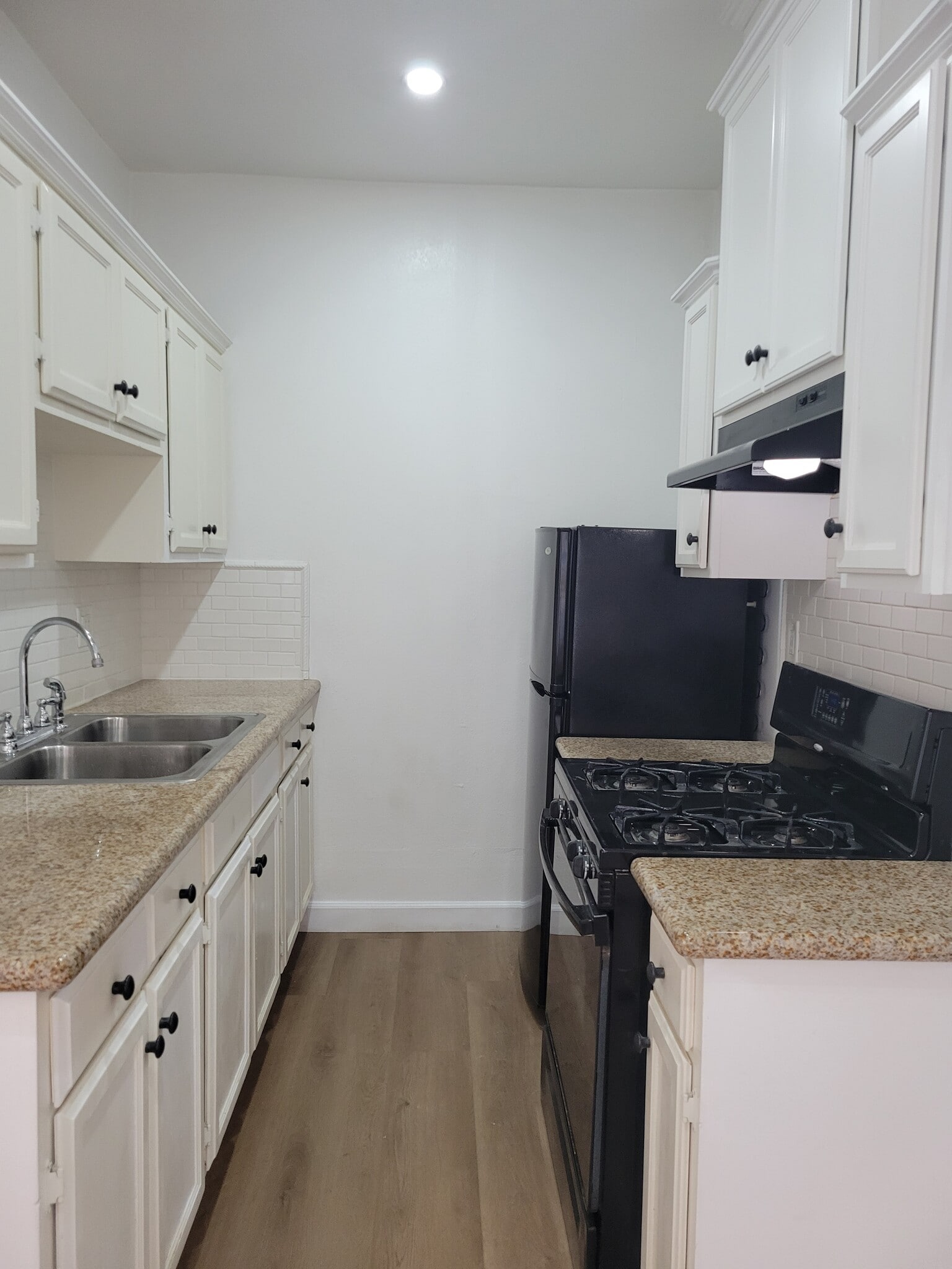 Building Photo - Sunfield Properties