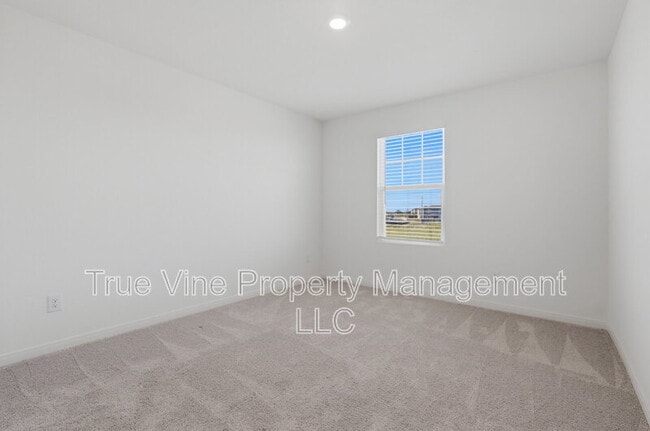 Building Photo - 14523 Bonito Loop