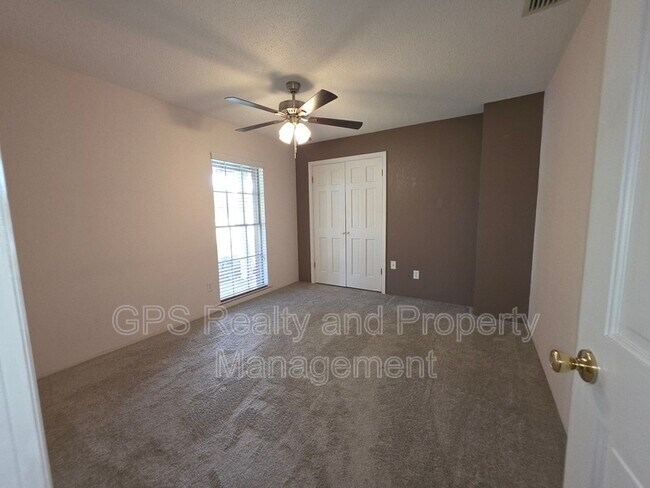 Building Photo - 640 Mariner Way