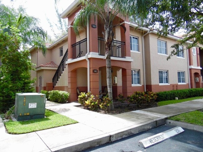 Primary Photo - 3740 N Jog Rd
