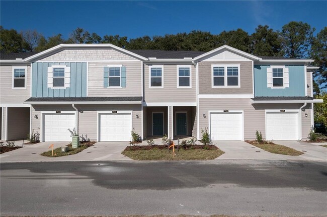 Primary Photo - 704 NW 126th Terrace